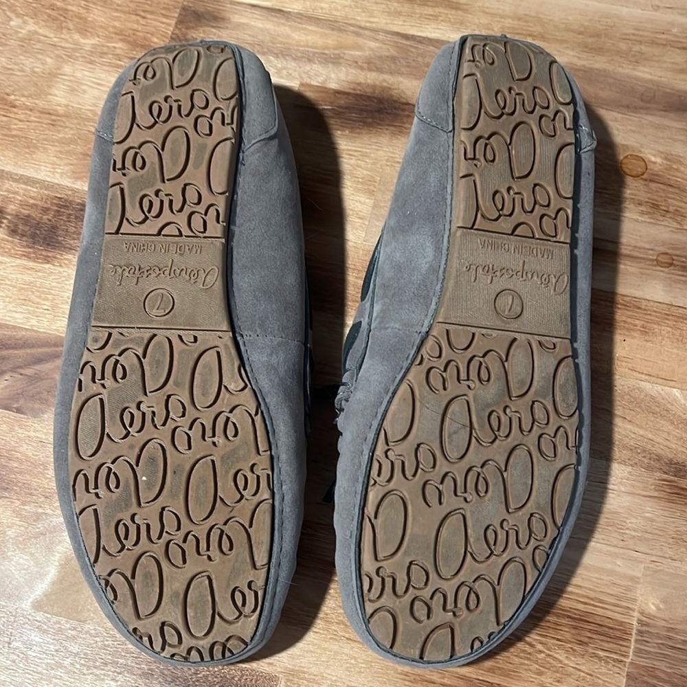 Areopostale Faux Suede Moccasin Size US 7/ EUR 37 Color: Taupe - Picture 4 of 7